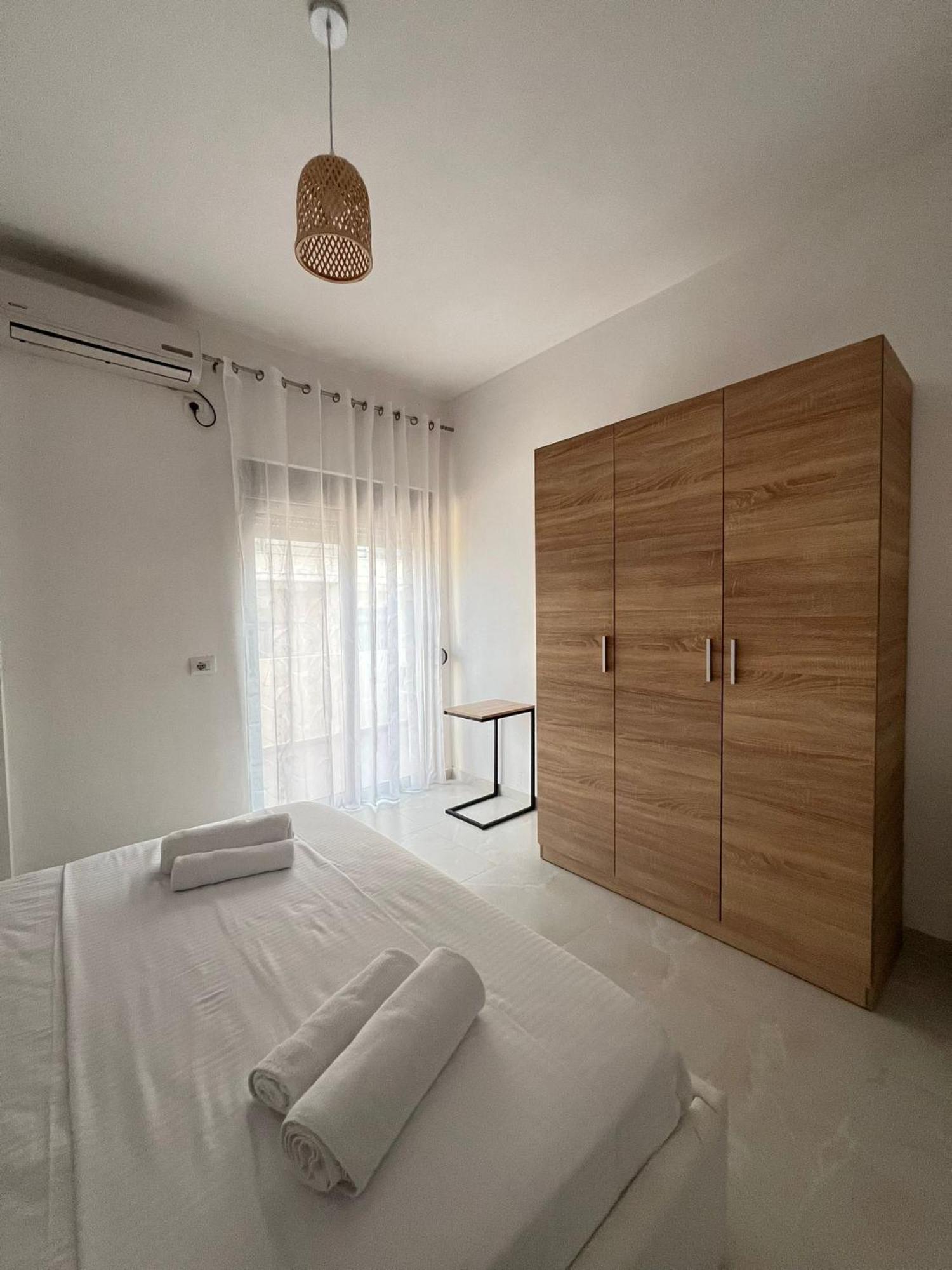 Grand Blue Lux * Sarandë